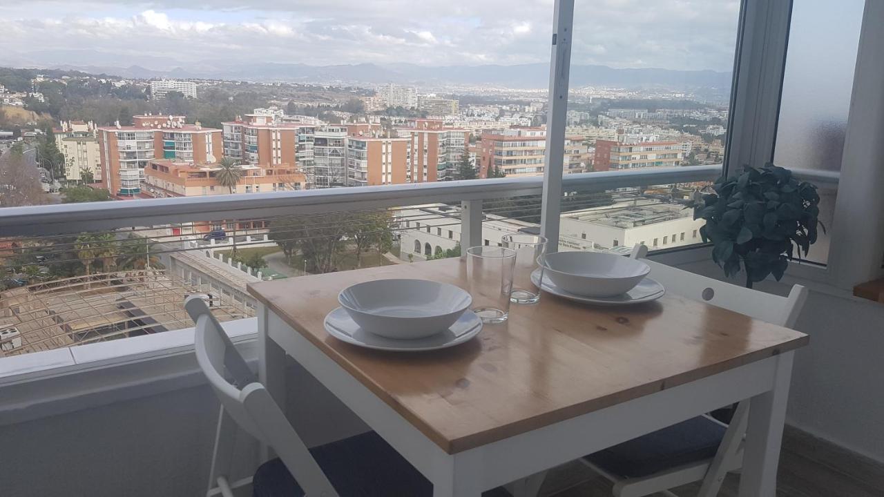 Bonito Estudio Con Vistas, Centro ตอร์เรโมลิโนส ภายนอก รูปภาพ