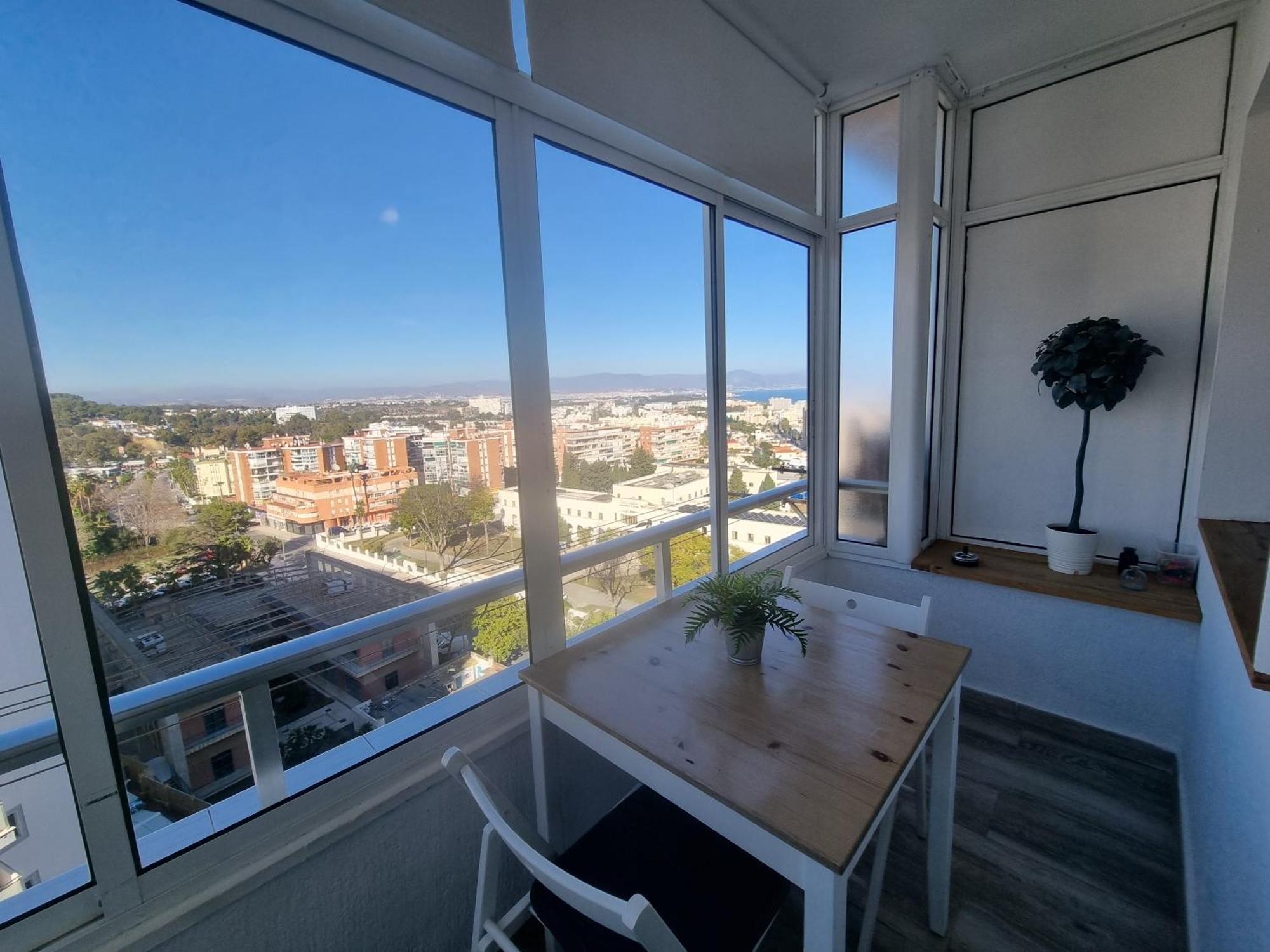 Bonito Estudio Con Vistas, Centro ตอร์เรโมลิโนส ภายนอก รูปภาพ
