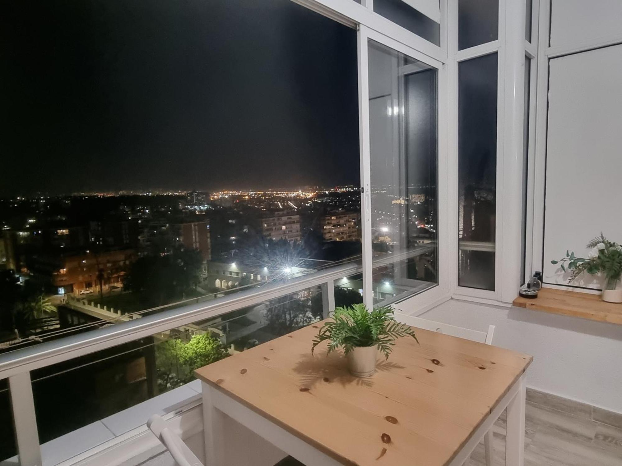 Bonito Estudio Con Vistas, Centro ตอร์เรโมลิโนส ภายนอก รูปภาพ